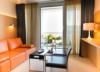 soggiorno-camera-juniorsuite-deluxe-vista-mare-hotel-florida-lignano-sabbiadoro 